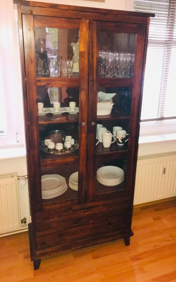 "Casa20200" 2 X Apartments Je 150Qm Fuer Business, Familien, Gruppen, Handwerker 15Min Von Berlin, Erdbeerhof, Outlet B5, 5Min Vom See Falkensee !! 2 Apartment Each 150Qm For Business , Families 15Min From Berlin!! 외부 사진