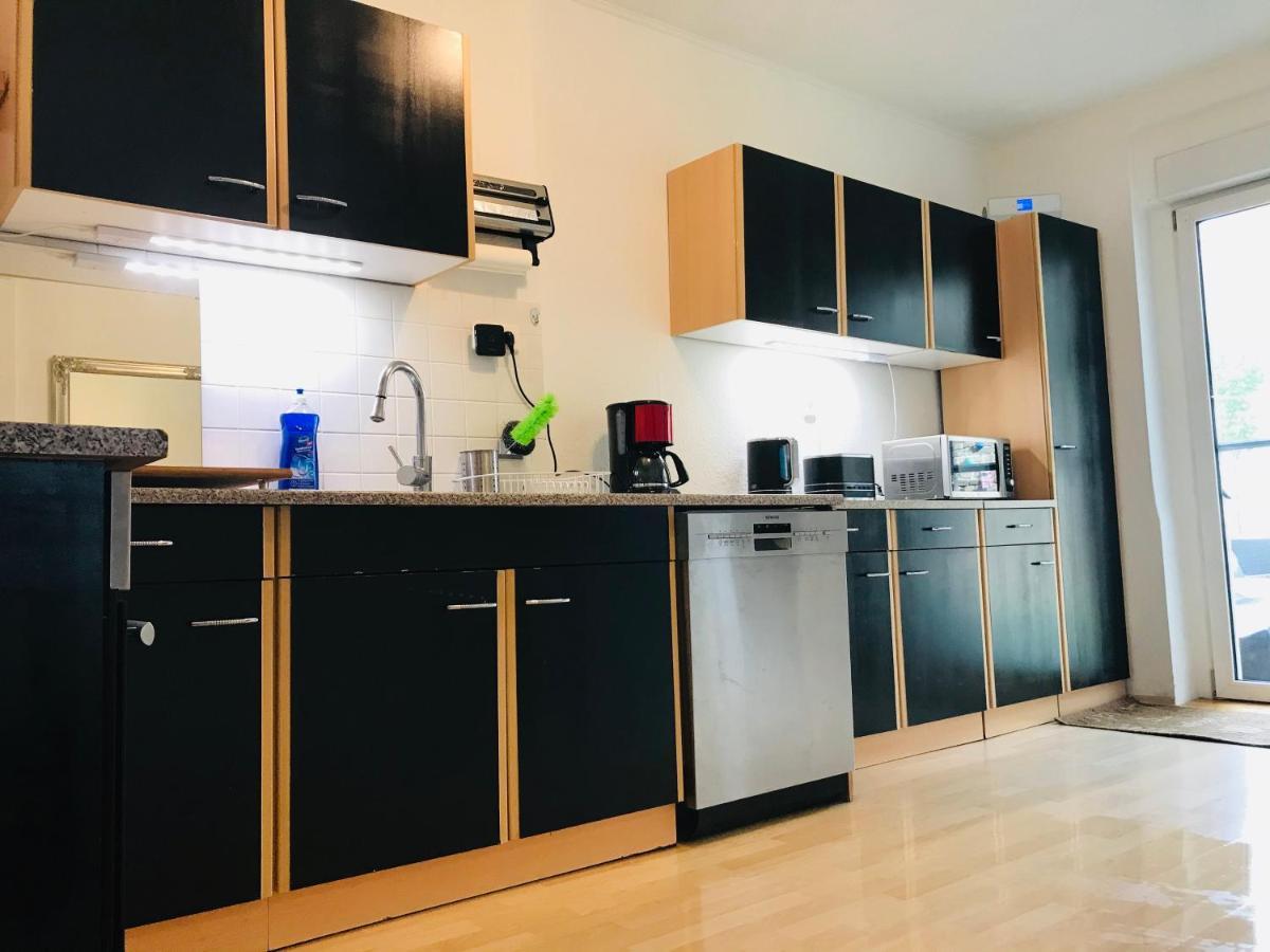 "Casa20200" 2 X Apartments Je 150Qm Fuer Business, Familien, Gruppen, Handwerker 15Min Von Berlin, Erdbeerhof, Outlet B5, 5Min Vom See Falkensee !! 2 Apartment Each 150Qm For Business , Families 15Min From Berlin!! 외부 사진