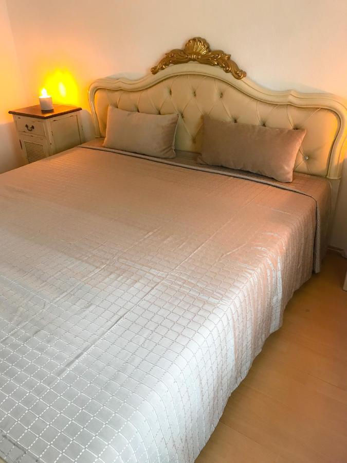 "Casa20200" 2 X Apartments Je 150Qm Fuer Business, Familien, Gruppen, Handwerker 15Min Von Berlin, Erdbeerhof, Outlet B5, 5Min Vom See Falkensee !! 2 Apartment Each 150Qm For Business , Families 15Min From Berlin!! 외부 사진