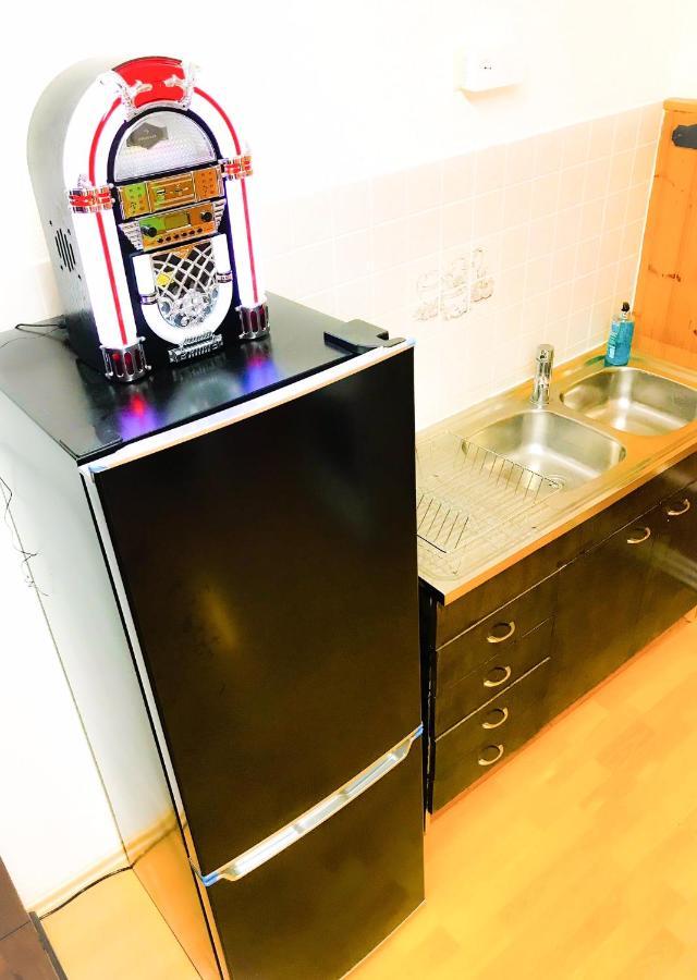 "Casa20200" 2 X Apartments Je 150Qm Fuer Business, Familien, Gruppen, Handwerker 15Min Von Berlin, Erdbeerhof, Outlet B5, 5Min Vom See Falkensee !! 2 Apartment Each 150Qm For Business , Families 15Min From Berlin!! 외부 사진