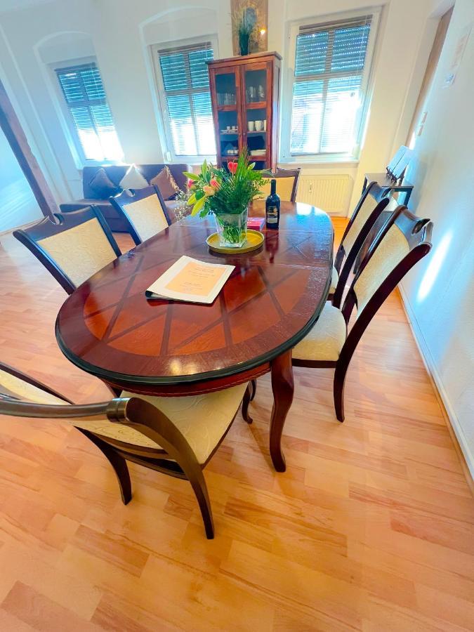 "Casa20200" 2 X Apartments Je 150Qm Fuer Business, Familien, Gruppen, Handwerker 15Min Von Berlin, Erdbeerhof, Outlet B5, 5Min Vom See Falkensee !! 2 Apartment Each 150Qm For Business , Families 15Min From Berlin!! 외부 사진
